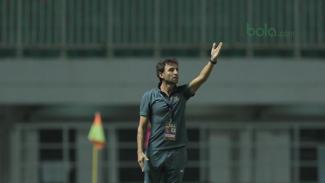Alex Pulalo Menyentil Kebijakan Luis Milla di Timnas Indonesia U-23