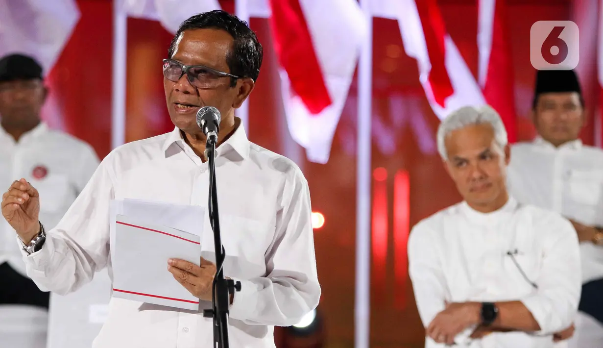 Menurut Mahfud MD, anak muda berperan penting memberi semangat dan dorongan dalam penegakkan hukum dan keadilan di Indonesia. (Liputan6.com/Herman Zakharia)