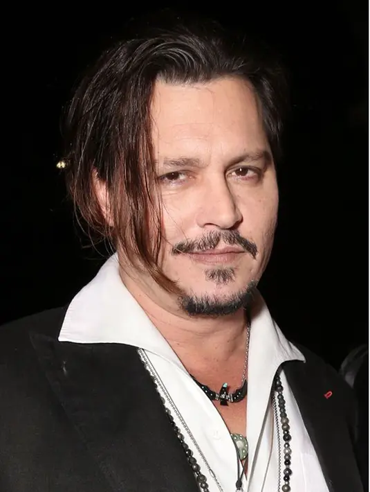 Belakangan ini kabarnya Amber menuliskan sebuah surat  dimana dirinya menyatakan sangat ingin berpisah dengan Johnny dalam waktu yang dekat. (doc.mirror.co.uk)