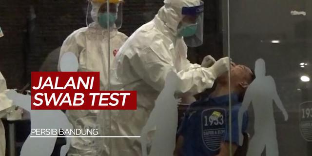 VIDEO: Ridwan Kamil Tinjau Skuat Persib Bandung Jalani Swab Test