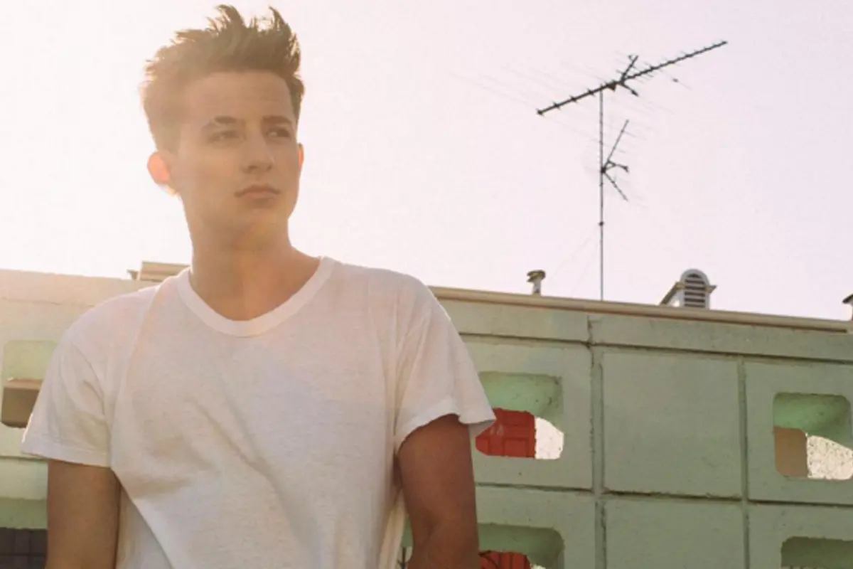 Resolusi Charlie Puth di 2016