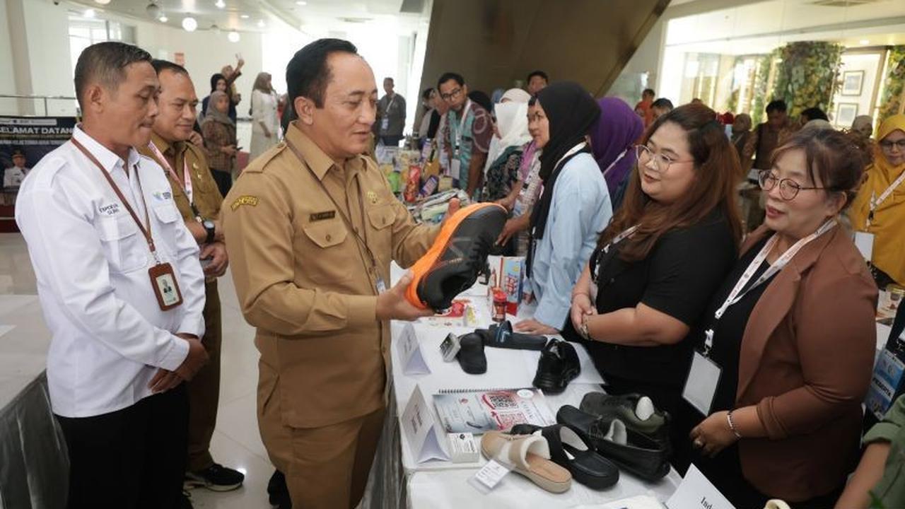 Surabaya Genjot Ekspor IKM Melalui Coaching Clinic Export Program