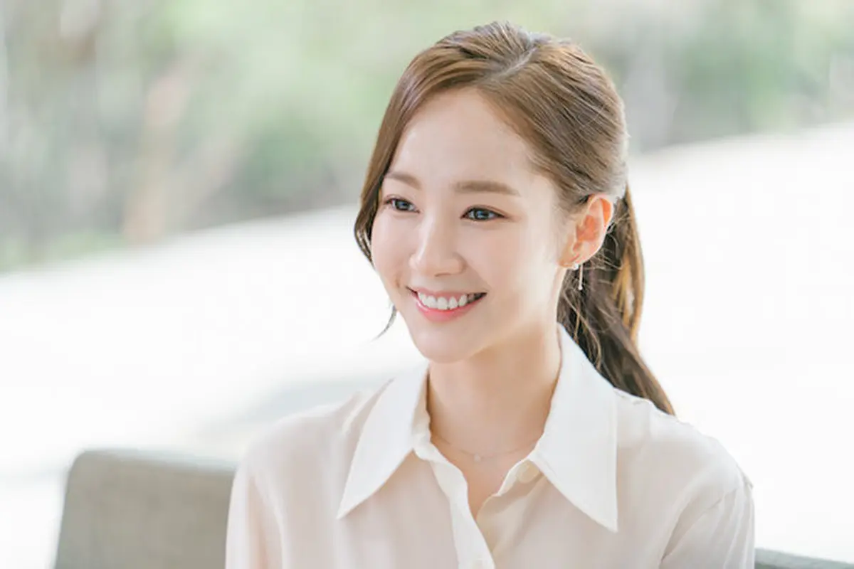 Park Min-young
