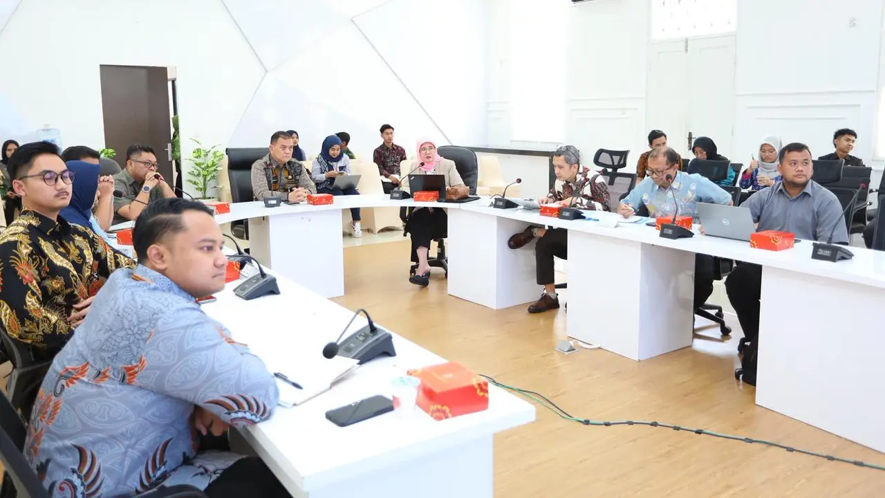 Badan Strategi Kebijakan Dalam Negeri (BSKDN) Kemendagri menggelar audiensi bersama Badan Riset dan Inovasi Nasional (BRIN) guna membahas hasil Survei Data Dasar Kehidupan Beragama (SDDKB).
