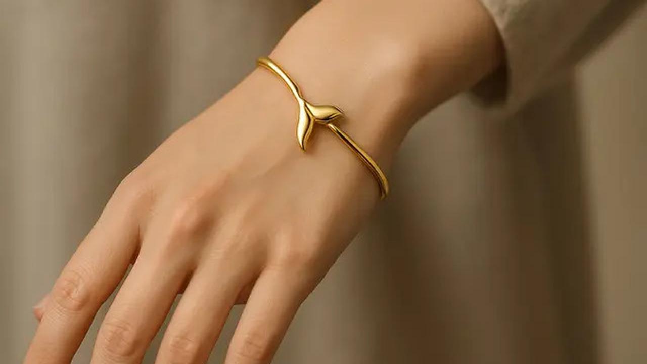 7 Model Gelang Emas Ekor Duyung untuk Ibu Muda, Tampil Elegan dan Stylish