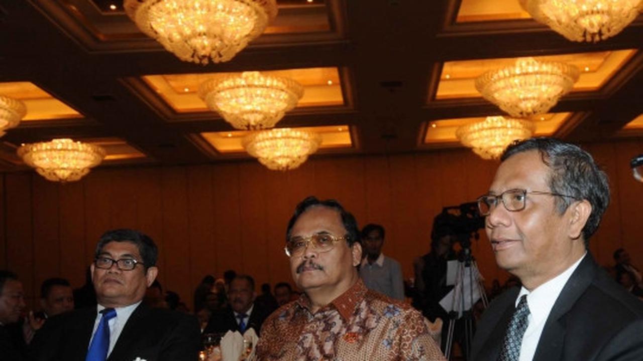 Pelantikan pengurus Peradi periode 2015-2020