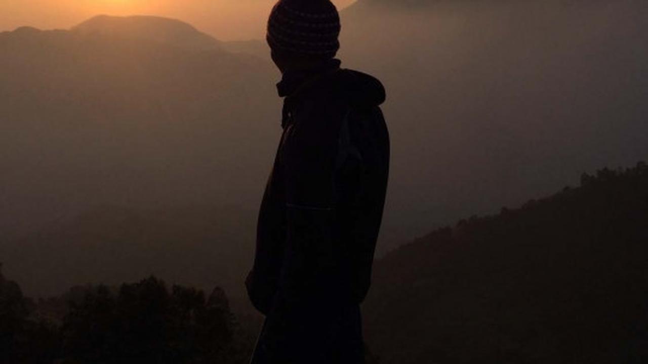 Menikmati keindahan sunrise dari Bukit Sikunir