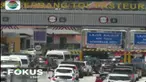 Kemacetan bahkan mencapai belasan kilometer, akibat pertemuan arus dari Tol Cipali dan Purbaleunyi.