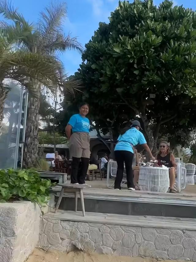 Ditto Suami Ayudia Bing Slamet