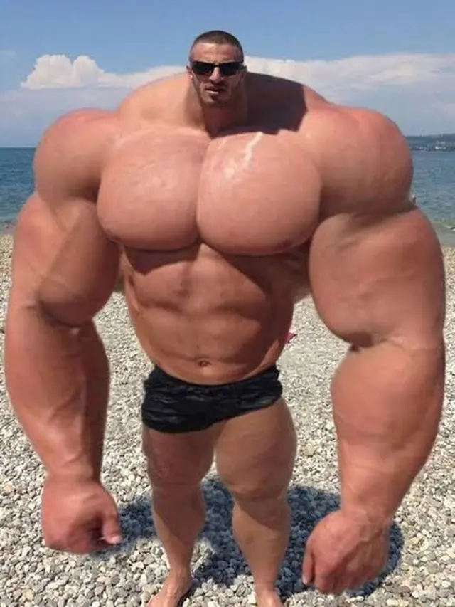 6 Editan Foto Orang Ingin Punya Badan Kekar Ini Malah Bikin Ketawa