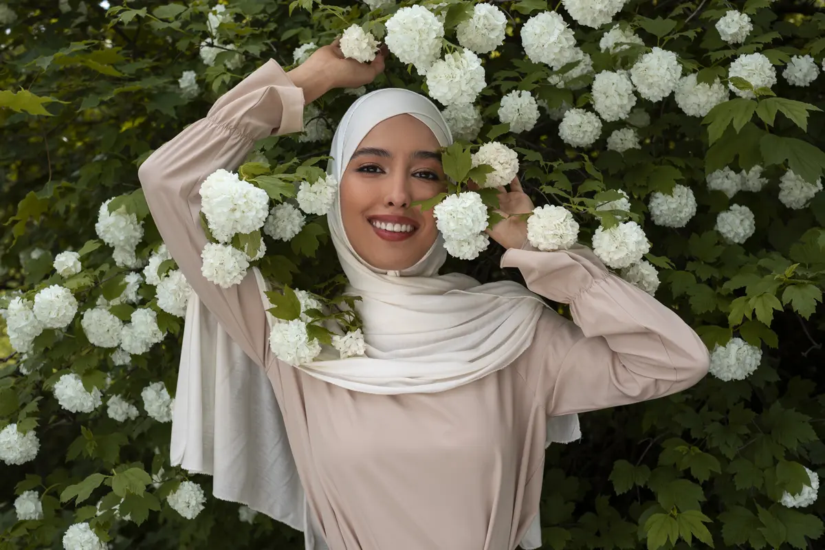 Hijab Putih