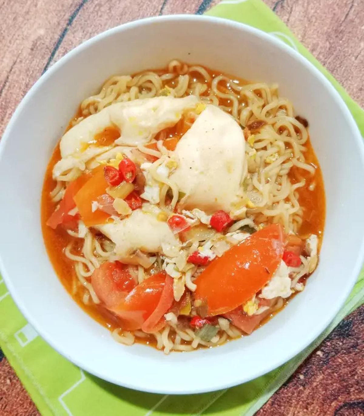 5 Resep Mie Berkuah yang Bikin Musim Hujan Jadi Lebih Nikmat