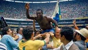 Mengapa Pele Tidak Pernah Bermain untuk Klub Eropa?