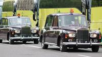 Mobil pengantar keluarga ke pemakaman Ratu Elizabeth II (Drive Australia)