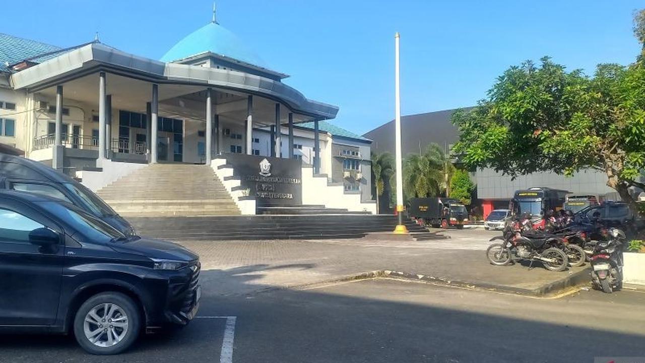501 Personel Gabungan TNI-Polri Jaga Ketat Kantor DPRD Sultra, Ini Fakta di Balik Pengamanan