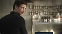 Stasiun televisi The CW baru saja mengukir sejarah dengan perilisan episode perdana serial The Flash.