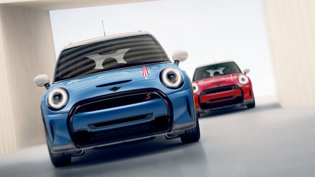 Mini rilis model khusus perayaan eksistensi 20 tahun di Amerika Serikat