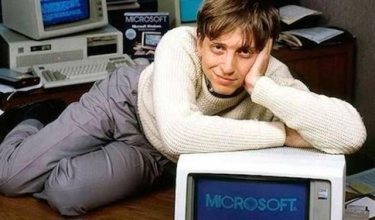 Gates, yang tidur minimal tujuh jam per malam, mengatakan dia sekarang memeriksa "skor tidurnya" setiap hari.