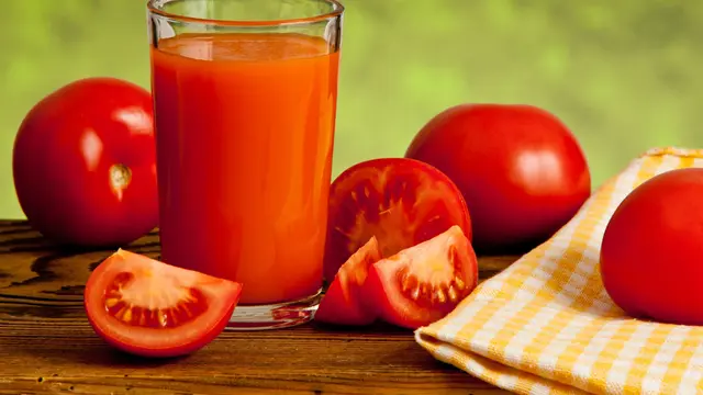 Studi: Jus Tomat Bisa Ringankan Gejala Menopause