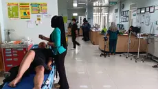 Minibus Suporter PSS Sleman Tabrak Tronton di Tol Madiun, 4 Orang Tewas