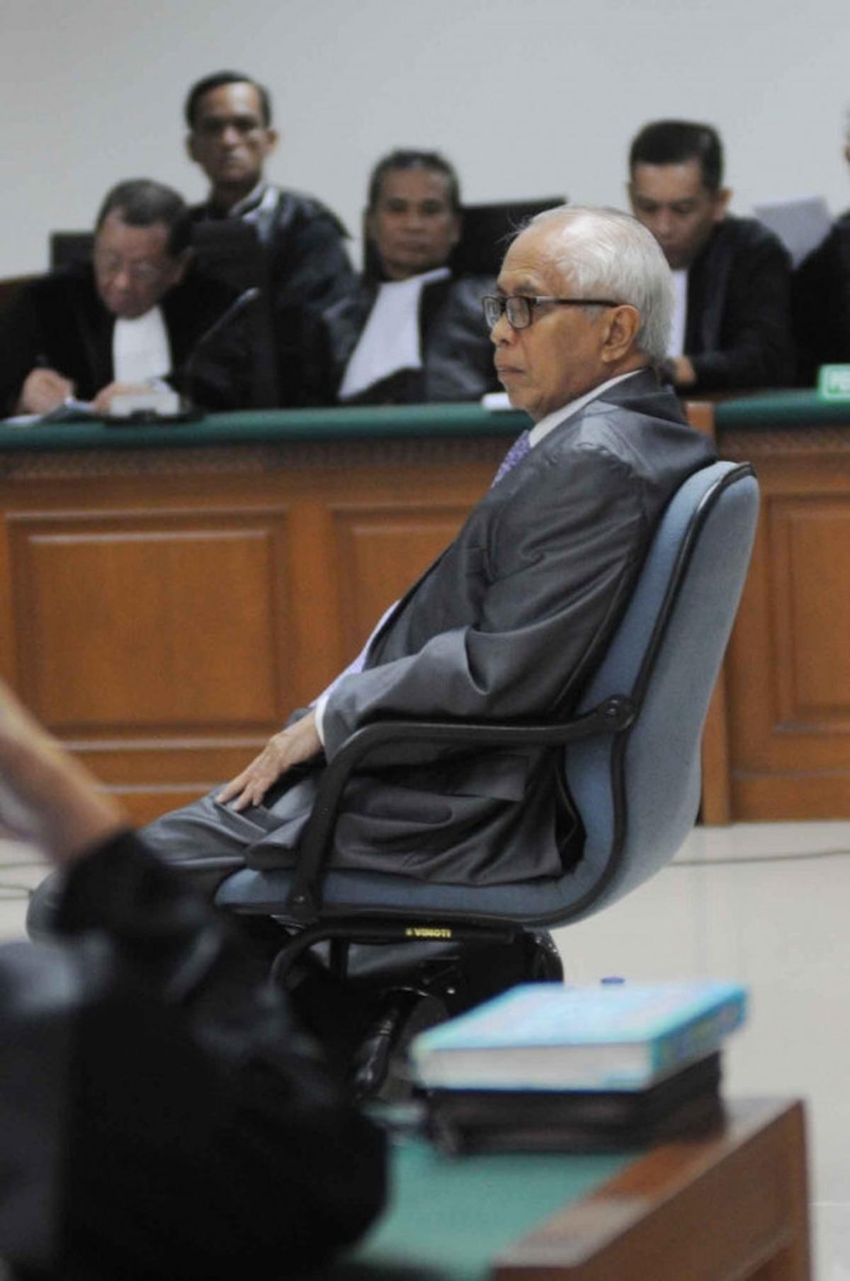 OC Kaligis jalani sidang lanjutan kasus suap PTUN Medan