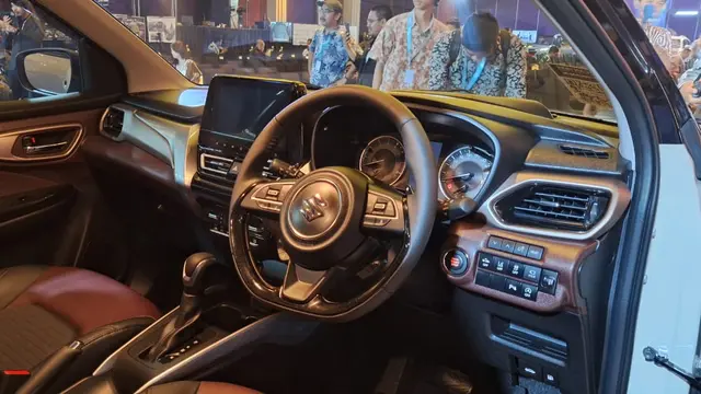 Membandingkan Kemewahan Interior Suzuki Fronx dengan Lawan-Lawannya (Arief A/Lipunta6.com)