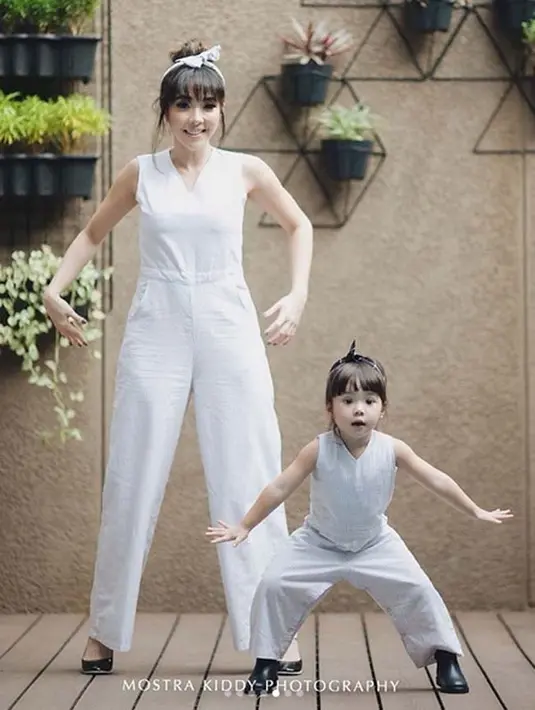 (Instagram/gisel_la)