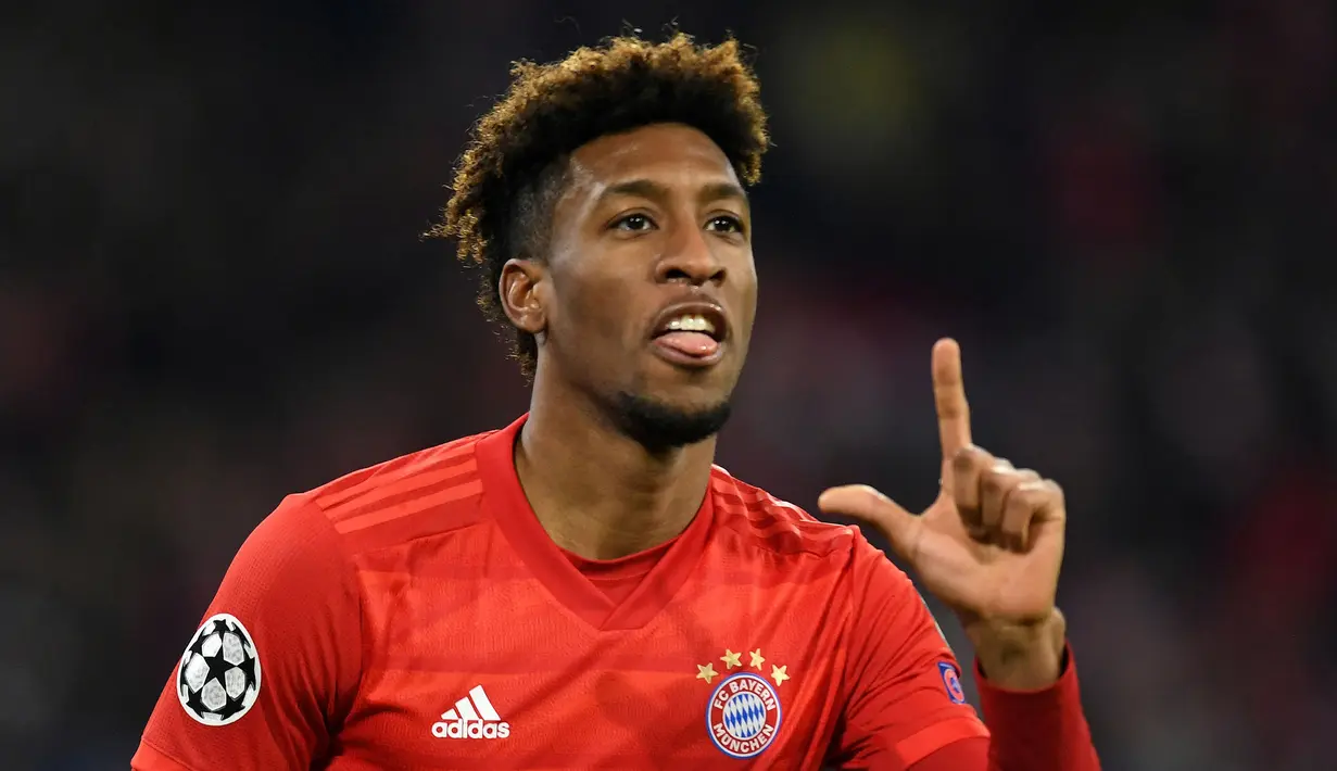 Kingsley Coman mengalami kenaikan nilai banderol sebanyak 40 juta euro. Pemain Bayern Munchen tersebut tercatat memiliki nilai taksir sebesar 25 juta euro di awal tahun 2021 dan saat ini mencapai 65 juta euro. (Foto: AFP/Christof Stache)