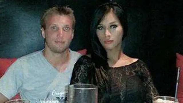 News Flash: WNI Transgender Dimutilasi Kekasih di Australia