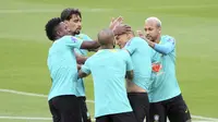 Vinicius Junior Ribut dengan Richarlison Sampai Toyor Kepala, Konflik atau Bercanda Doang Nih?