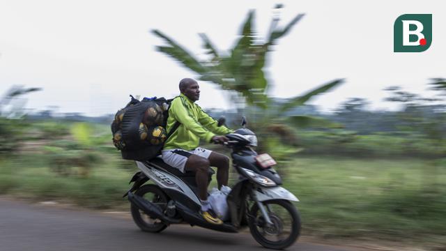 Profil Alexander Pulalo