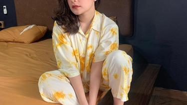 Prilly Latuconsina Berbagi Tips Atasi Stres Di Rumah Selama Pandemi Page 1 News Entertainment Fimela Com