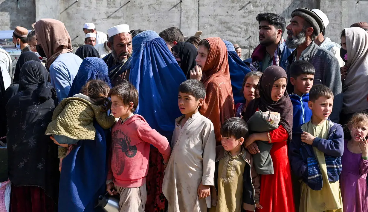 Banyak di antara warga Afghanistan yang terdaftar sebagai pengungsi di pemerintah dan badan-badan PBB. (Abdul MAJEED/AFP)