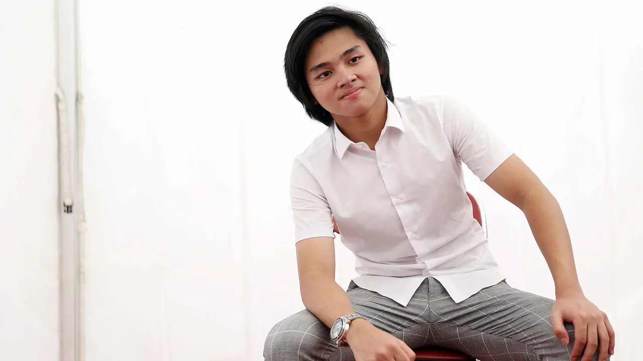 [Bintang] Penjiwaan Aldi CJR Nyanyikan Lagu Asal Kau Bahagia