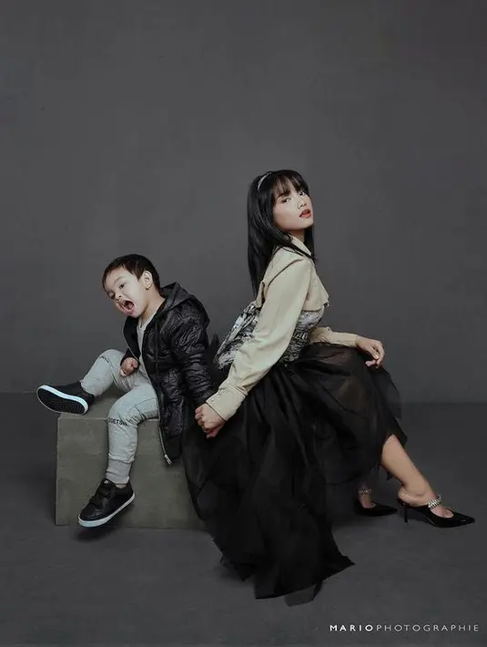 <p>Tak hanya itu saja, netizen juga memuji perkembangan Gala yang tumbuh jadi anak yang cerdas. [Foto: instagram.com/fuji_an]</p>