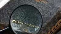 Wow, Alkitab Elvis Laku 94.000 Dolar AS