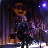 Foto konser Melawan Asap (Yunan Laziale/bintang.com)