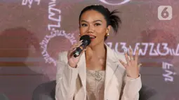 Konser tunggal Yura Yunita mengambil tajuk “Bingah”. (Liputan6.com/Herman Zakharia)