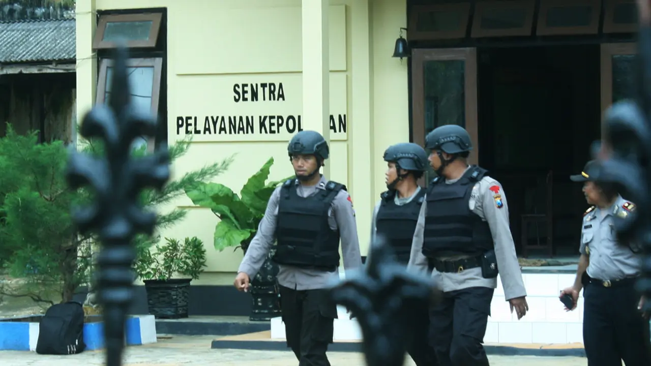 Benda Mirip Bom