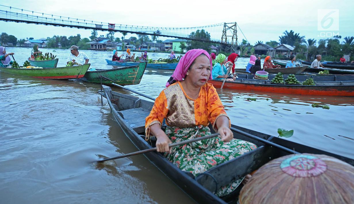 FOTO: Melihat Perempuan sebagai Pendorong Pertumbuhan ...