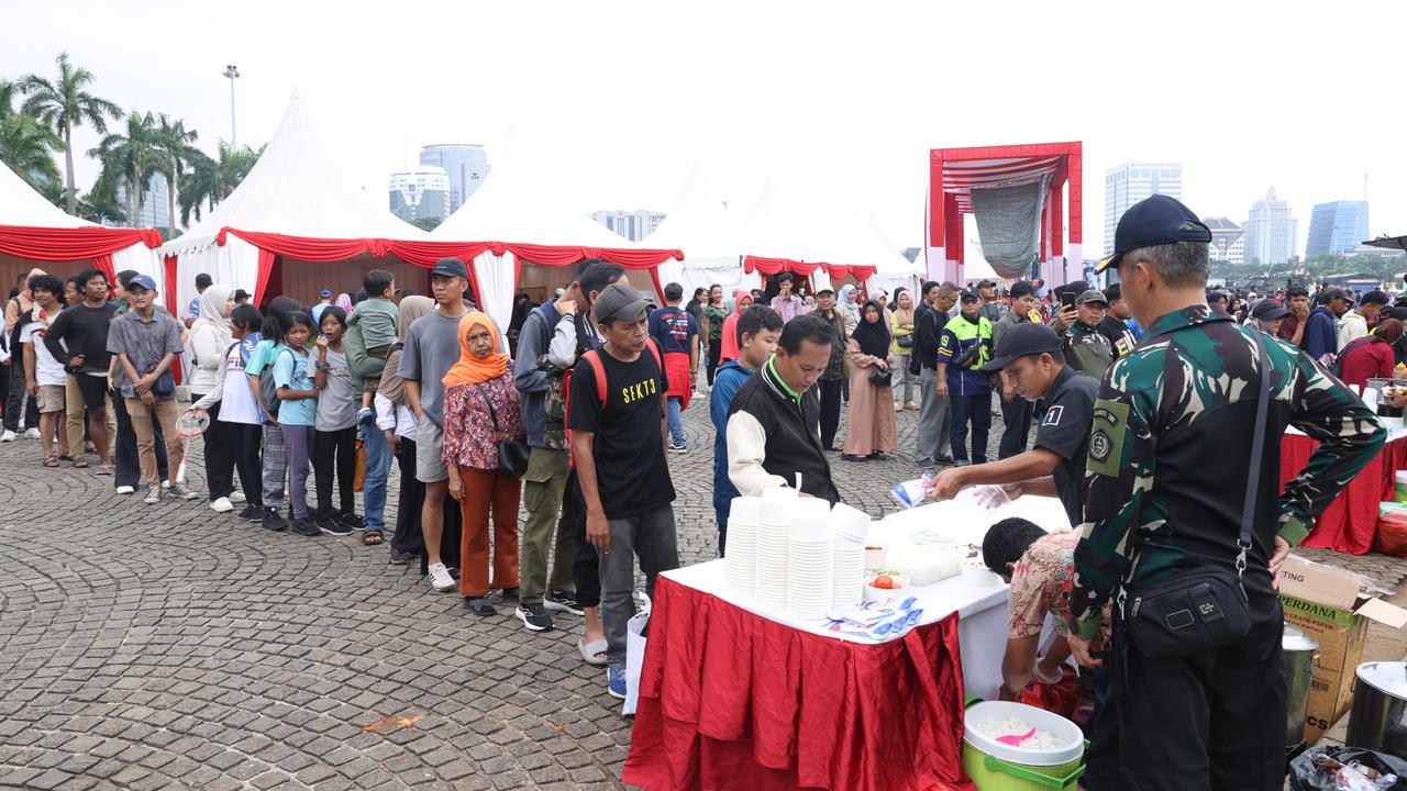 TNI AD Fair 2025 di Monas Diserbu Ribuan Warga