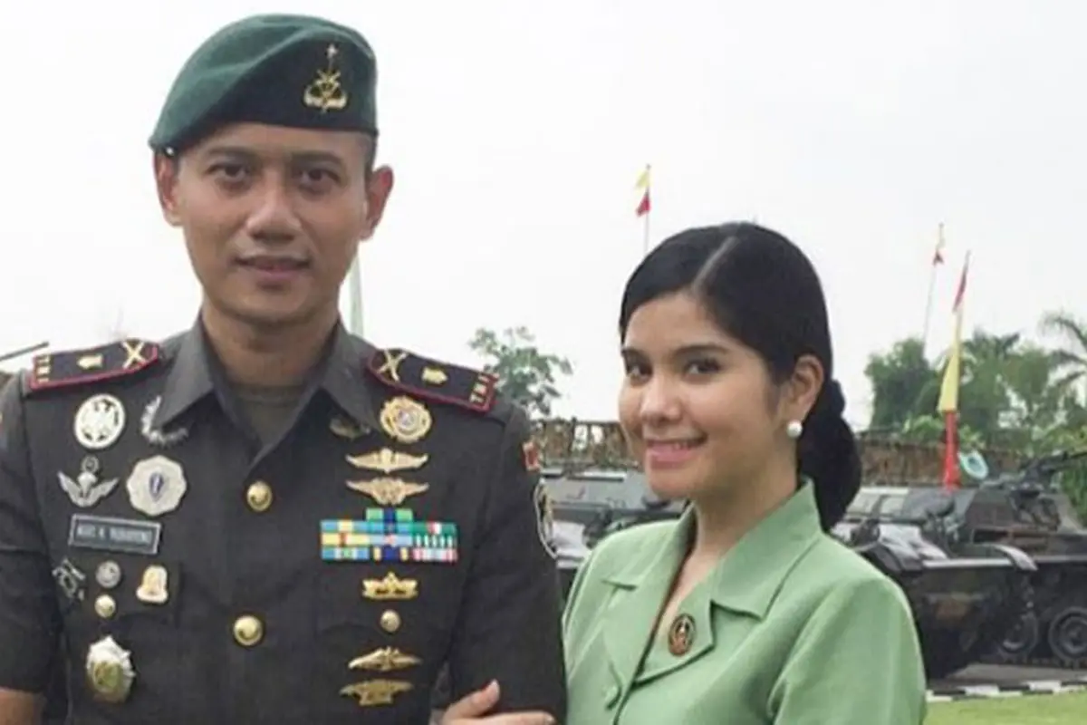 [Bintang] Agus Yudhoyono - Annisa Pohan