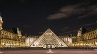 Louvre, Paris | unsplash.com