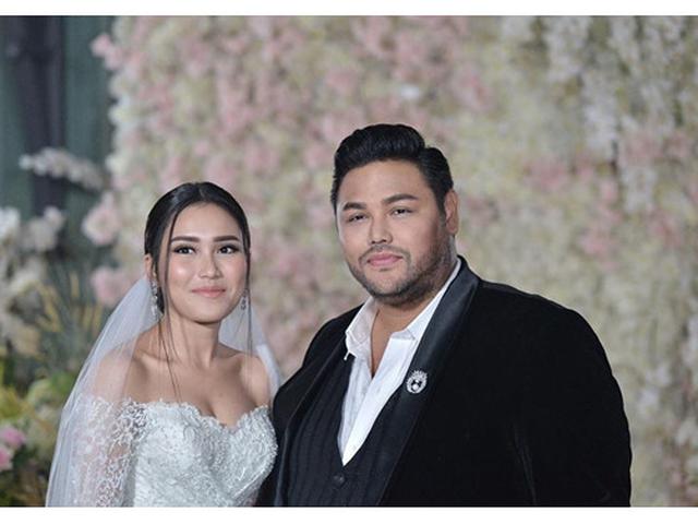 Ivan Gunawan Punya Cincin Berlian Kembaran Dengan Ayu Ting Ting Lifestyle Liputan6 Com