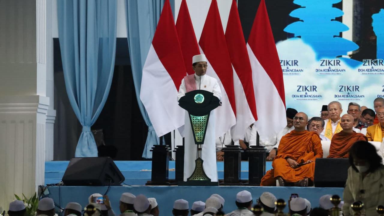 BAZNAS Gelar Zikir dan Doa Kebangsaan bertajuk 'Indonesia Berdaulat, Adil, dan Makmur' di Lapangan Monumen Nasional (Monas), Jakarta, Sabtu (1/8).