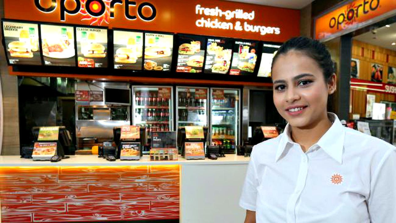 Hebat, Pegawai Restoran Ini Sekarang Menjadi Pemilik *BACA JUGA