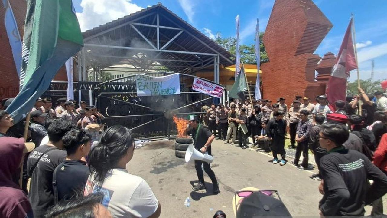 Wagub Banten Sebut Demo Mahasiswa 'Kritik Membangun' di HUT ke-25 Provinsi, Ini Maksudnya!
