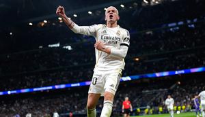 Selebrasi Franco Mastantuono dalam laga Real Madrid vs Monaco di Liga Champions, Rabu (21/1/2026). (AP Photo/Jose Breton)