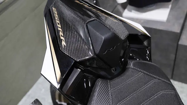 Modifikasi Honda CBR250RR (ist)