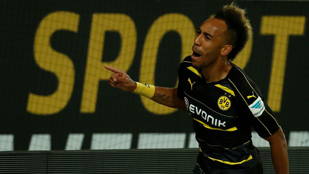 Penyerang Borussia Dortmund asal Gabon, Pierre-Emerick Aubameyang. 